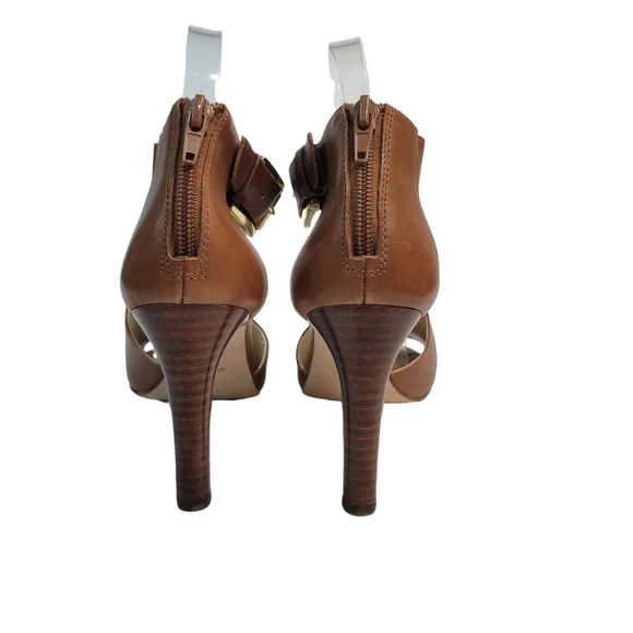 Louise et Cie NWT  Heels - Picture 3 of 8